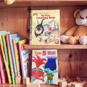 “Trolls 5 Minute Stories” Book & Little Golden Book “My First Counting Book”